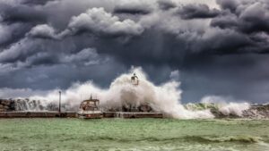 Quintana Roo vigila formacion de la tormenta tropical Joyce