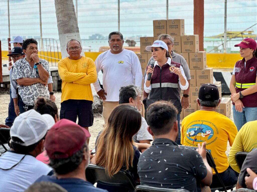 Tras paso de “Helene”, Mara Lezama supervisa desahogo de calles y entrega apoyos a pescadores