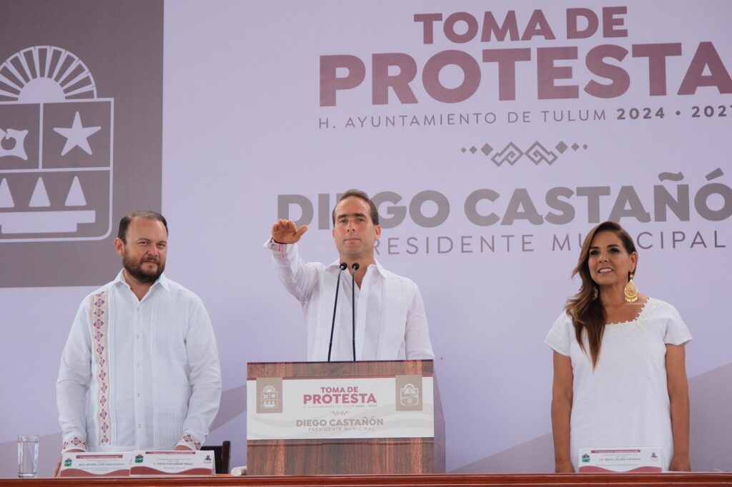 Diego Castañón rinde protesta como alcalde de Tulum