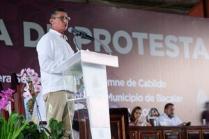 Toman protesta 11 alcaldes en Quintana Roo