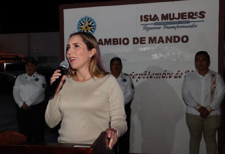 Encabeza Atenea Gómez cambio de mando de las Fuerzas Municipales de Isla Mujeres