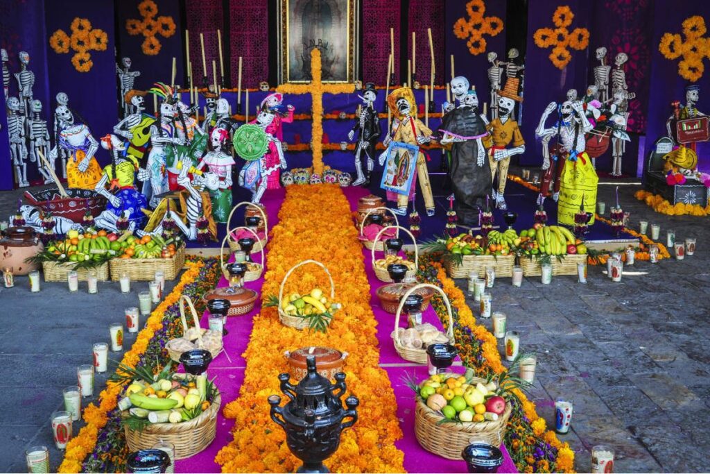 Cinco pueblos mágicos para disfrutar el Día de Muertos