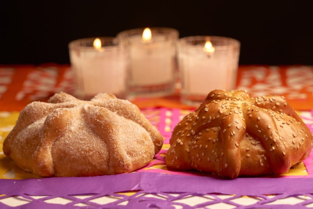 En donde comer pan de muerto tradicional en la CDMX este 2024. 9