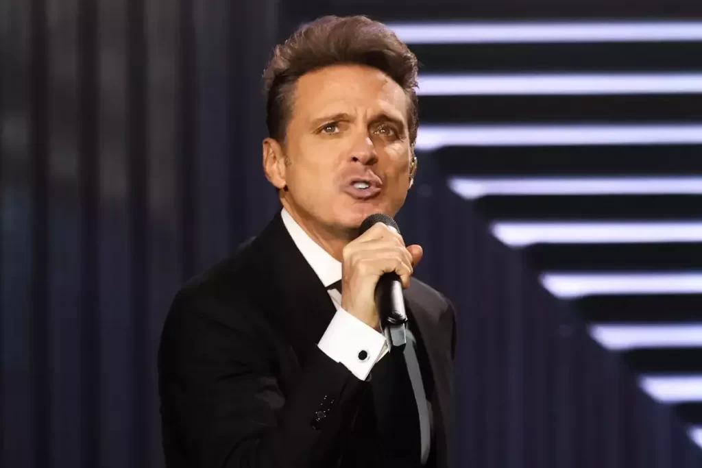 Luis Miguel pospone cinco conciertos, conoce el motivo de las cancelaciones