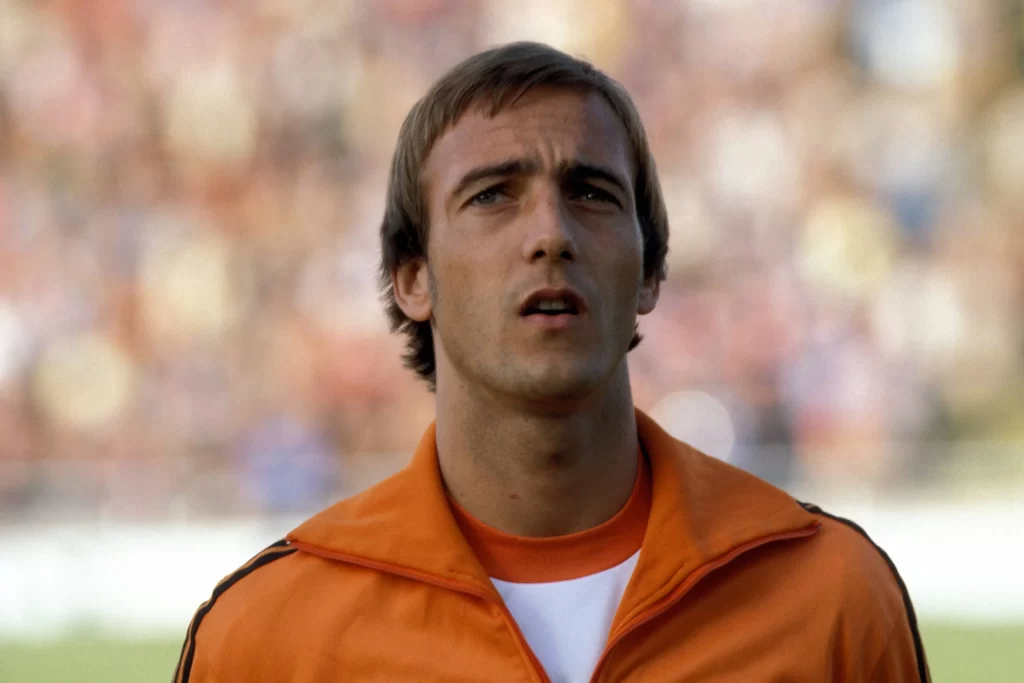 Muere Johan Neeskens a los 73 años, histórico de Holanda y Barcelona