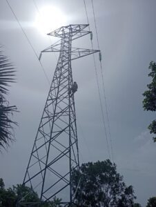 Vuelve la luz eléctrica a Yucatán 