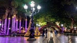 Así llegó la Navidad en Venezuela por decreto de Nicolás Maduro FOTO CORTESÍA