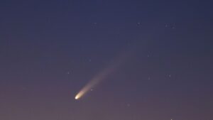 Capta la NASA momento del Sol tragandose el cometa de Halloween