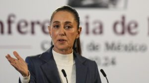 Claudia Sheinbaum asegura que subir aranceles igualmente afectaria a Canada