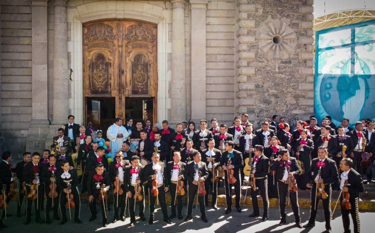 Celebración del Día del Músico reúne a más de 70 mariachis en Tulancingo