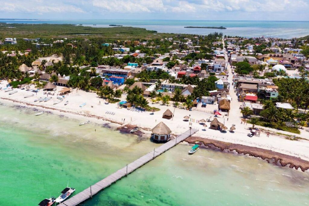 Holbox es nombrada la mejor isla de América del Norte