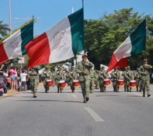 Cierre de calles por desfile del 20 de noviembre en Cancún