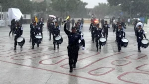 Mexicanidad en desfiles del 20 de noviembre a pesar de la lluvia