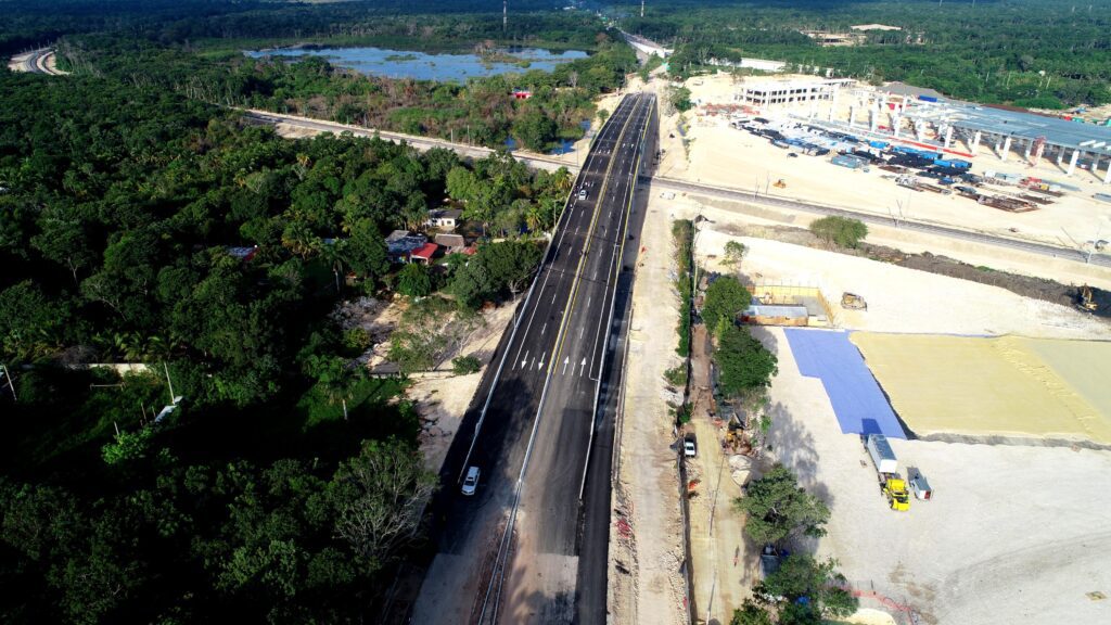 Puente en la entrada de Chetumal ya está abierto a la circulación