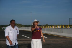 Puente en la entrada de Chetumal ya está abierto a la circulación