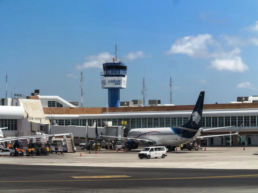 Aeropuertos de Quintana Roo suman 765 vuelos, cifra récord de 2024