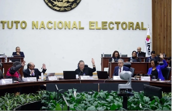 Junta General de INE aprueba nuevo ajuste a presupuesto para elección judicial