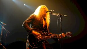 Fallece John Sykes, leyenda del hard rock, a los 65 años  