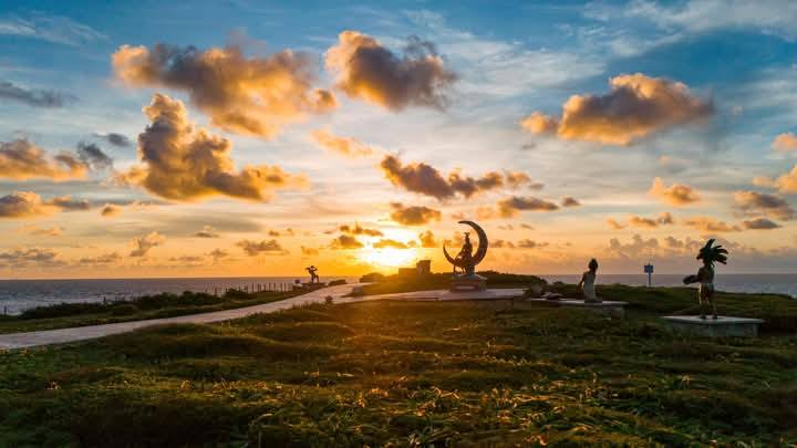 ¡Una vista impresionante! Así reciben primeros rayos del sol del 2025 en Quintana Roo