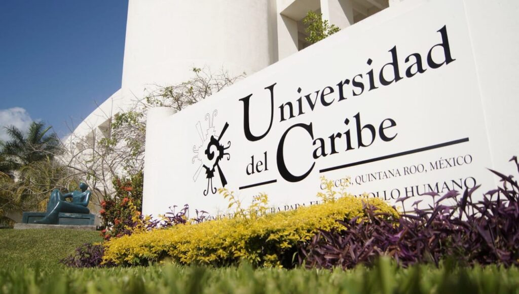 Alumnos de la Universidad del Caribe piden destitución de la rectora