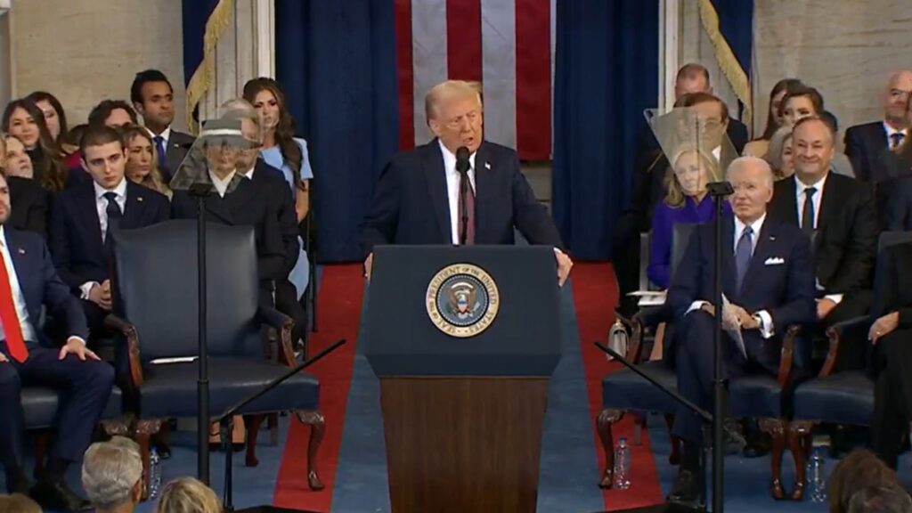 Donald Trump jura como presidente de Estados Unidos por segunda vez