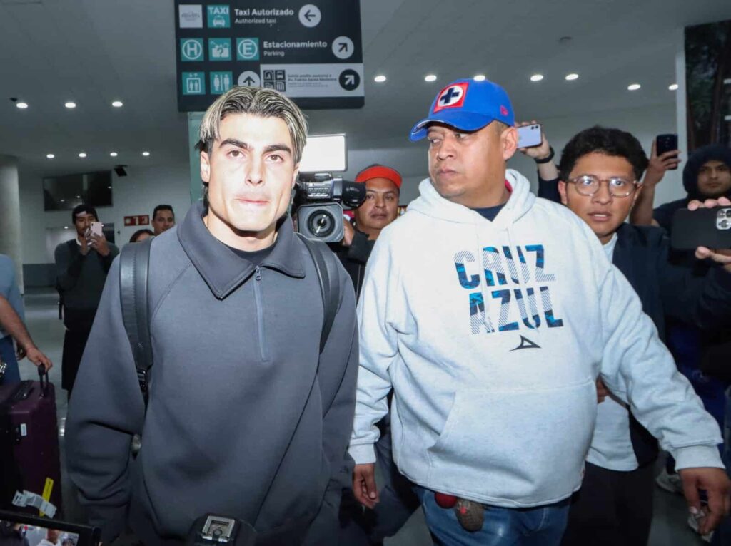 Luka Romero llega a México para firmar con Cruz Azul por 5 años