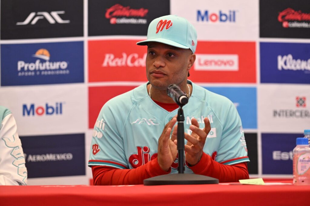 Robinson Canó renueva contrato con los Diablos Rojos del México