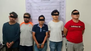 Cinco detenidos en Chetumal con sustancias prohibidas y armas