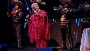 Los Aguilar rendirán homenaje a Paquita la del Barrio en Premios Lo Nuestro