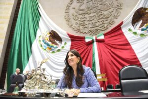 Diputada proponen cambiar el nombre oficial de México