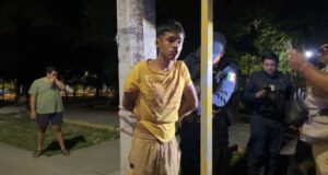 Vecinos amarran a hombre por exhibicionismo en SM 94 de Cancún