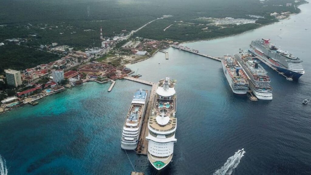 31 cruceros recibirá Cozumel con más de 100 mil turistas