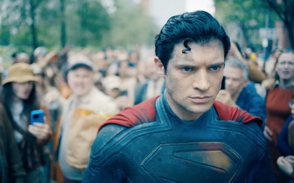 Warner Bros responde a demanda que amenaza el estreno de Superman