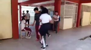 Jovencita con autismo es agredida por su compañera en secundaria de Tabasco 