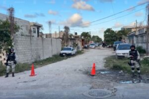 Hombre es detenido por golpear e intentar quemar con aceite a su abuelita en Cancún