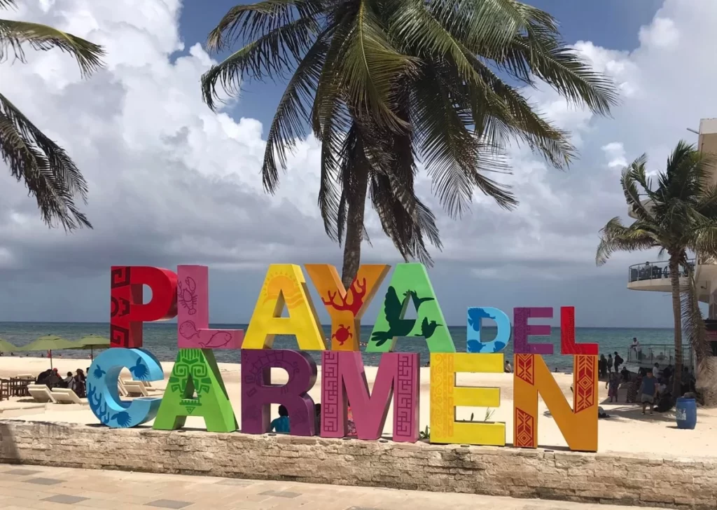 Solidaridad cambia de nombre a Municipio Playa del Carmen