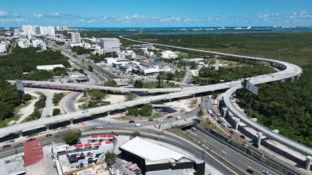 Puente Nichupté de Cancún con avance físico del 74.60%