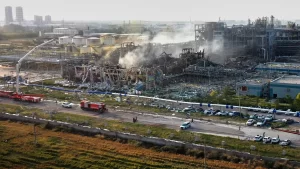 Explosión en planta química de China deja 5 muertos y muchos heridos 