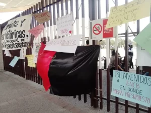 Paro magisterial amenaza cierre del ciclo escolar