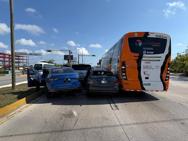 Accidente en Boulevard Colosio de Cancún