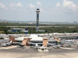 Aeropuerto de Cancun vuelo de Dublin 1