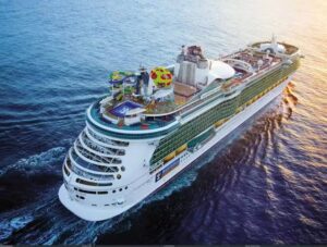 Barco de Royal Caribbean en Cozumel 7