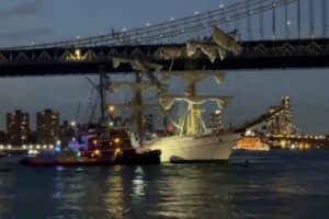 Buque Cuauhtemoc accidente en Nueva York 3