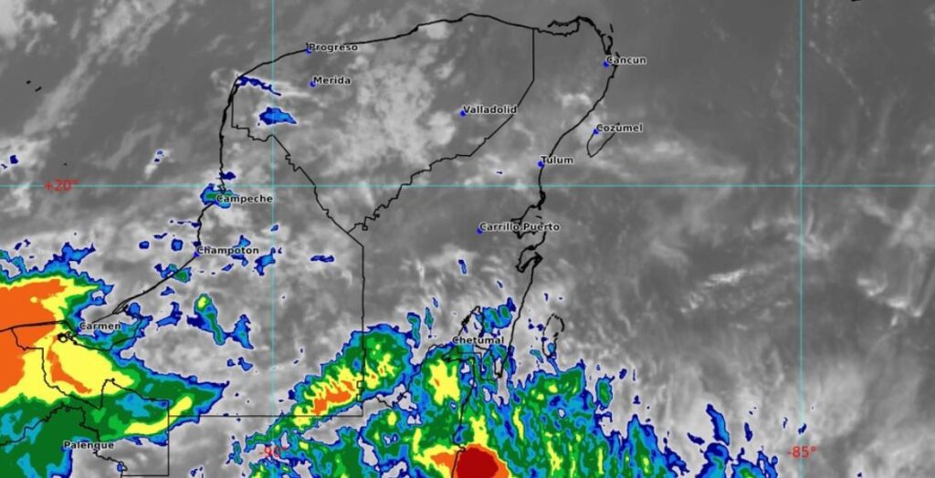 Clima hoy en Cancún y Quintana Roo: Cielo nublado con lluvias puntuales intensas