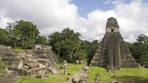 Ciudad Maya en Guatemala 1