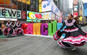 La marca Cancún brilla en Times Square como parte de una campaña global de promoción