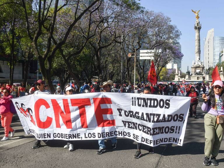 CNTE convoca a megamarcha el Día del Maestro