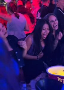 Yalitza Aparicio es captada cantando despechada en una fiesta