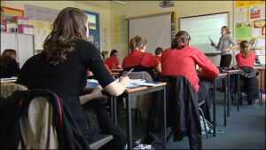 Así bloquean los celulares en las escuelas de Escocia 