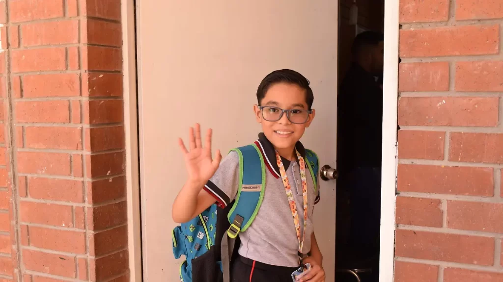 Mexicano de 10 años clasifica a competencia internacional de matemáticas en Singapur